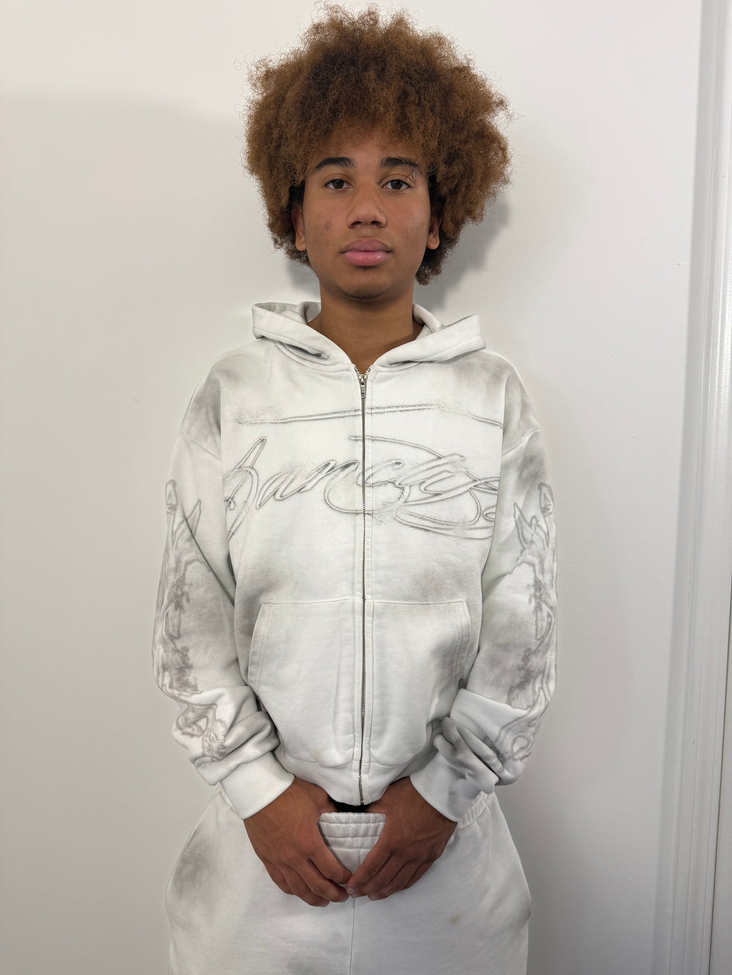 WHITEOUT Zipup